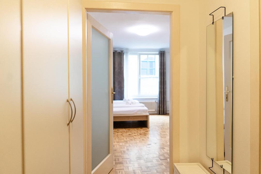 Central Living - Stephansdom Apartments Βιέννη Δωμάτιο φωτογραφία