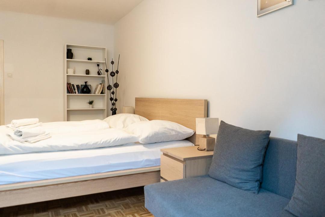Central Living - Stephansdom Apartments Βιέννη Δωμάτιο φωτογραφία