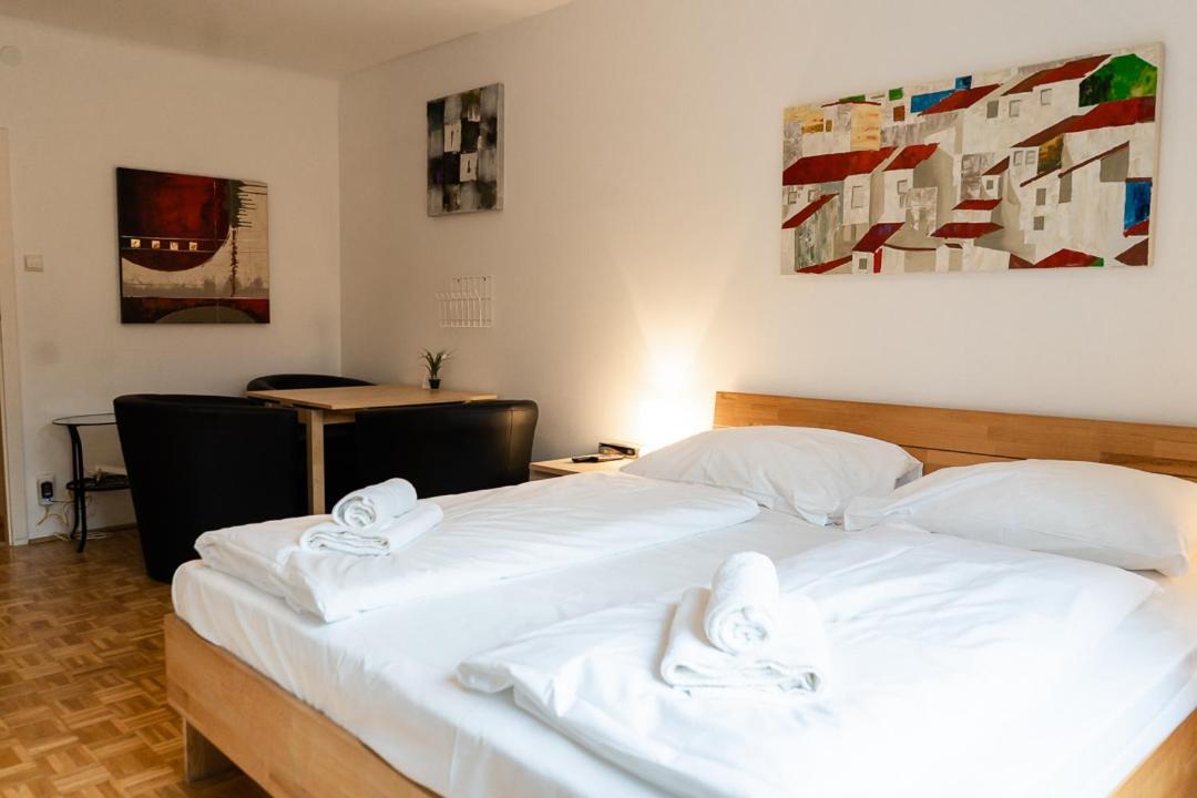 Central Living - Stephansdom Apartments Βιέννη Δωμάτιο φωτογραφία
