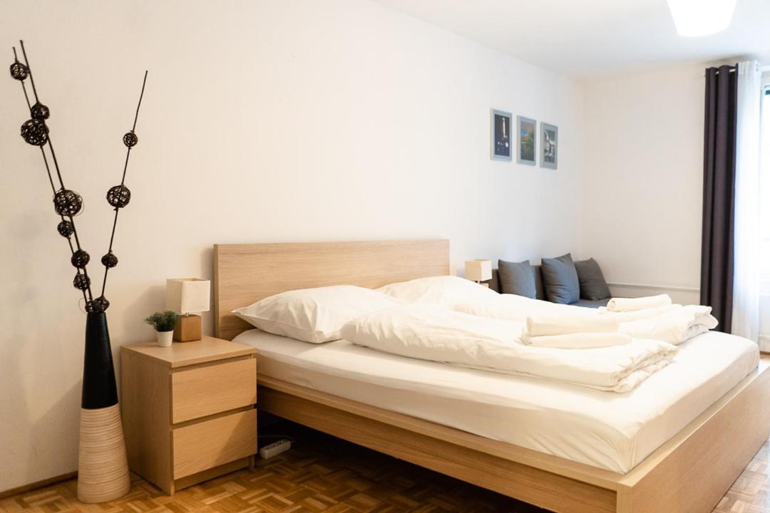 Central Living - Stephansdom Apartments Βιέννη Δωμάτιο φωτογραφία